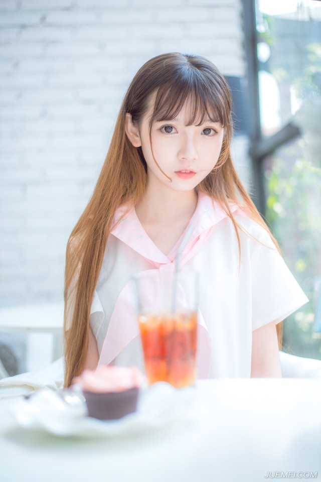 “除了他，还能有谁……”说到一半，夏侯惇突然反应过来，面色难看的看向曹操。